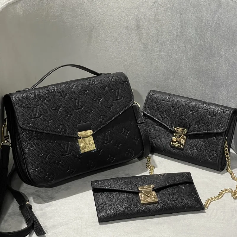 Ladies Louis Vuitton Capucines bags with gold - toned hardwareLouis Vuitton POCHETTE MÉTIS Handbag Sets