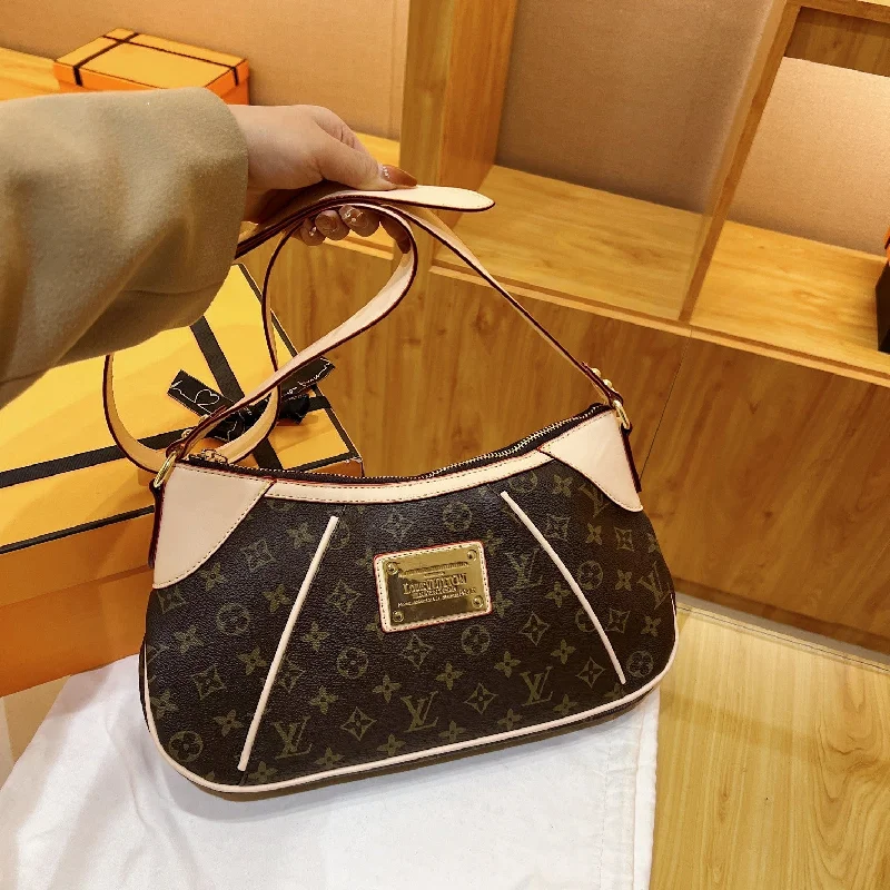 Louis Vuitton handbags with a back - zip pocket for storing valuablesLouis vuitton handbag