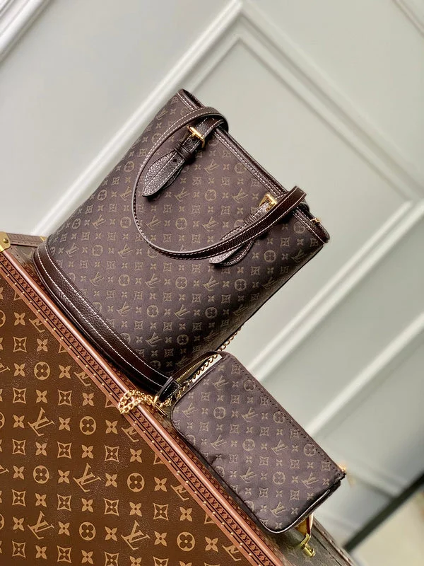 Louis Vuitton bags with a detachable mirror inside for on - the - go touch - upsBoldCollect - LOUIS VUITTON Bags - 263