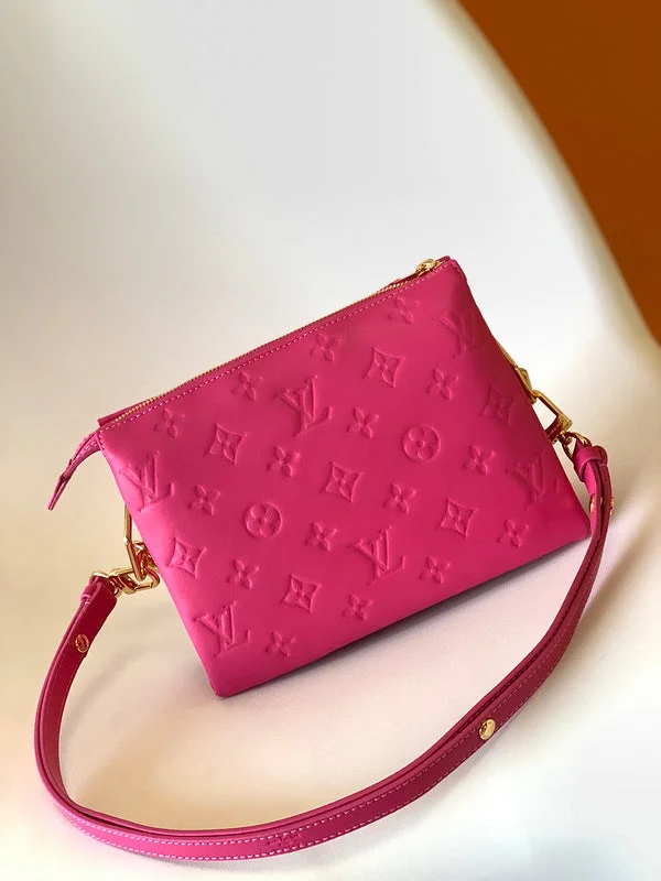 Ladies Louis Vuitton shoulder bags with a magnetic - closure flap for easeBoldCollect - LOUIS VUITTON BAGS - 2556