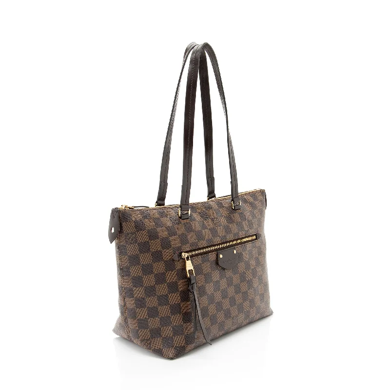 Louis Vuitton crossbody bags with a printed floral pattern for femininityLouis Vuitton Damier Ebene Iena PM Tote (dGzbU9)