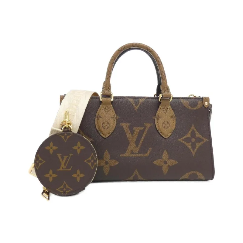 Louis Vuitton bags with a zippered interior pocket for better organizationLouis Vuitton EW M46653 Monogram Giant On The Go Bag