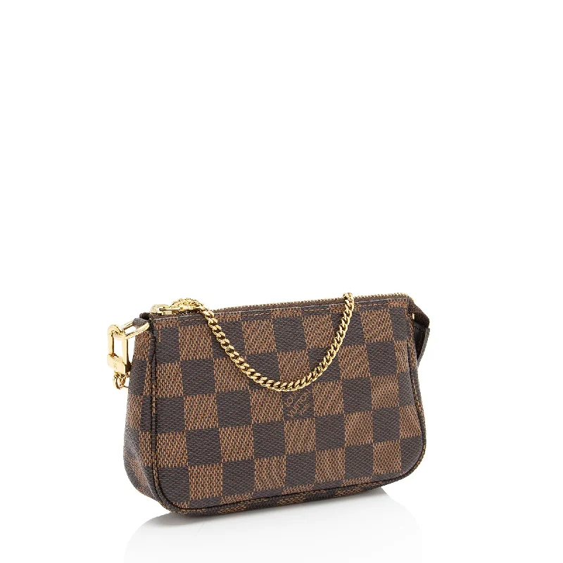 Louis Vuitton handbags with a patent - leather finish for a shiny lookLouis Vuitton Damier Ebene Mini Pochette Accessoires (gMzgA9)