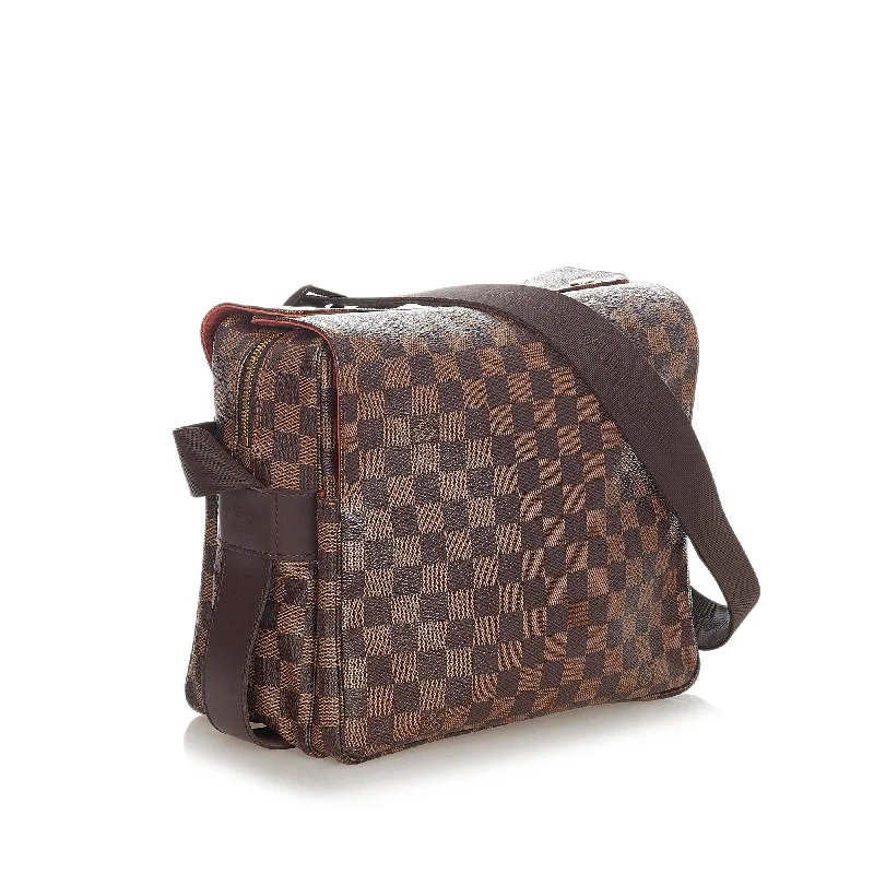 Louis Vuitton Capucines bags with smooth calfskin leather for luxuryLouis Vuitton Damier Ebene Naviglio (23098)