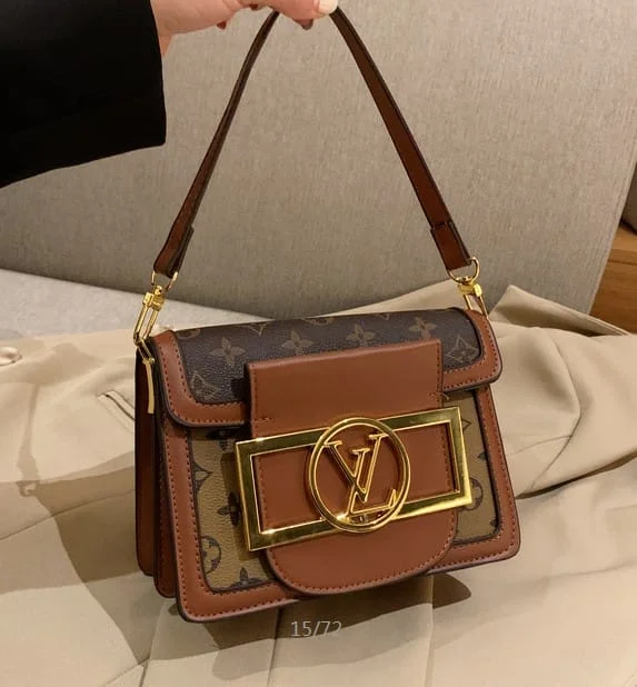 Louis Vuitton tote bags with a spacious interior and multiple pocketsLouis Vuitton Handbag