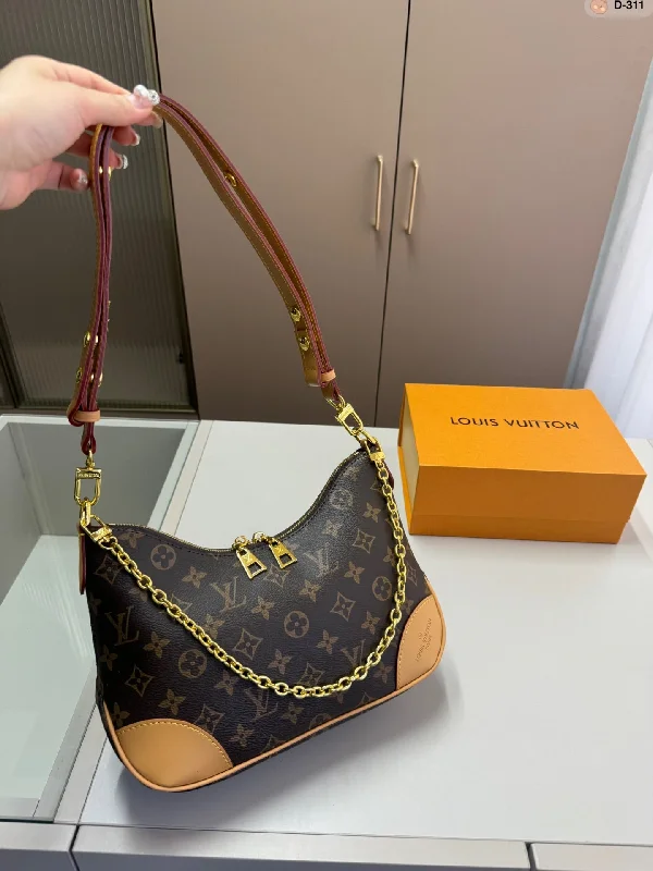 Ladies Louis Vuitton Petite Malle bags with a star - shaped charm for cutenessLouis vuitton handbags