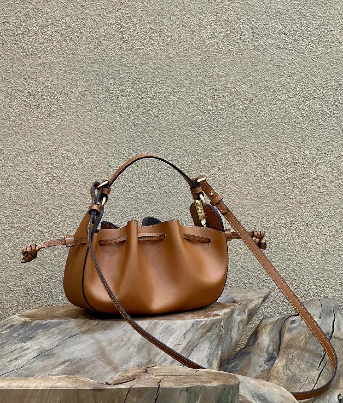 Ladies Fendi Peekaboo bags with a hand - stitched leather handle for artisanal charmFendi Pomodorino Brown Mini Bag For Woman 17cm/6.5in