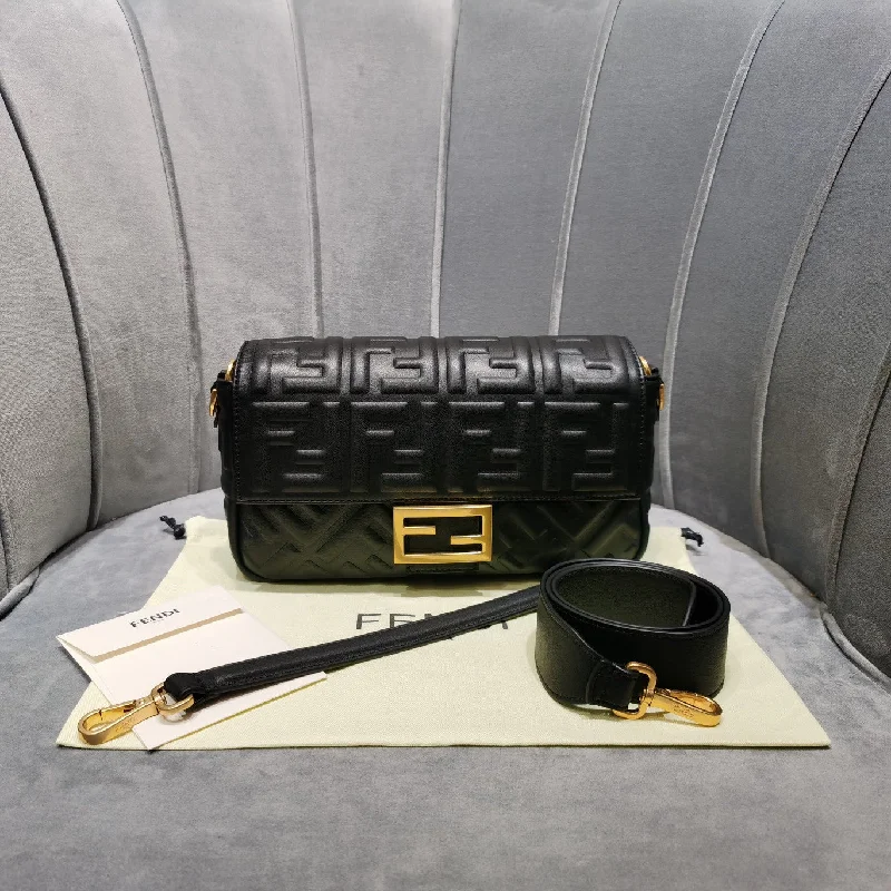 Fendi bags with a back - zip pocket for storing valuables securelyFendi Luxury Bag - FED - 211