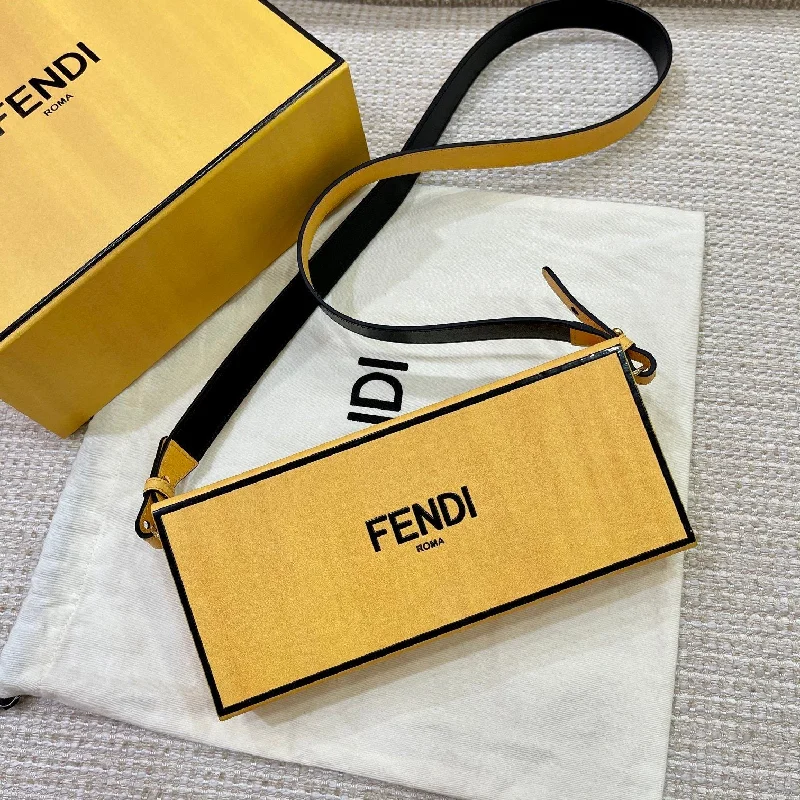 Fendi tote bags with a hand - painted FF pattern for an artisanal and one - of - a - kind touchFendi Luxury Bag - FED - 436