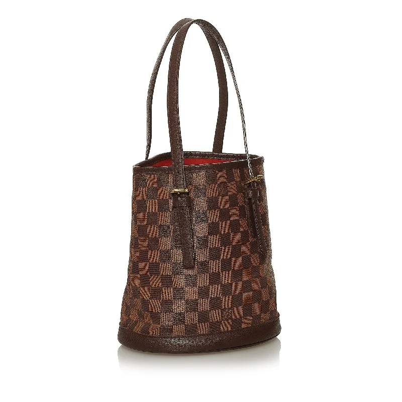 Louis Vuitton bags with a magnetic snap closure for easy accessLouis Vuitton Damier Ebene Marais (28419)