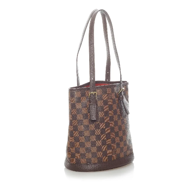 Louis Vuitton backpacks with a padded back panel for comfort during long - wearLouis Vuitton Damier Ebene Marais (33228)