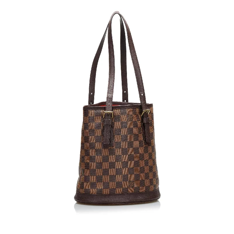 Louis Vuitton Speedy bags in monogram canvas for a classic lookLouis Vuitton Damier Ebene Marais PM (RJyzDc)