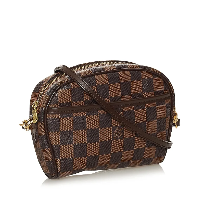 Louis Vuitton handbags with a beaded trim for a touch of glamourLouis Vuitton Damier Ebene Ipanema Pochette (28467)