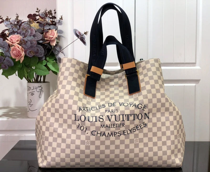 Ladies Louis Vuitton handbags with a detachable coin purse insideBoldCollect - LOUIS VUITTON BAGS - 2601