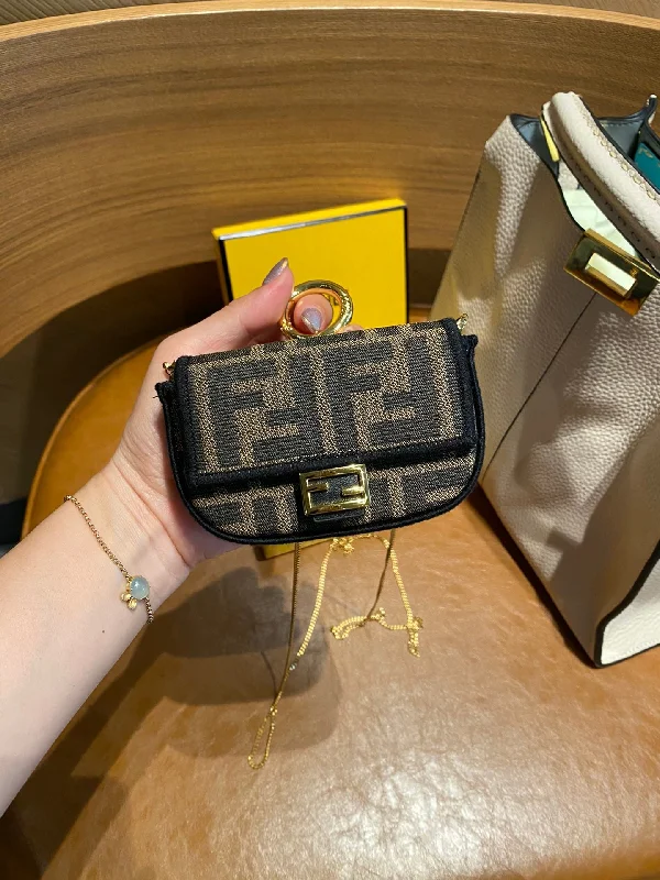 Fendi Baguette bags with a glitter - infused leather surface for a glamorous and sparkly lookFendi Luxury Bag - FED - 461