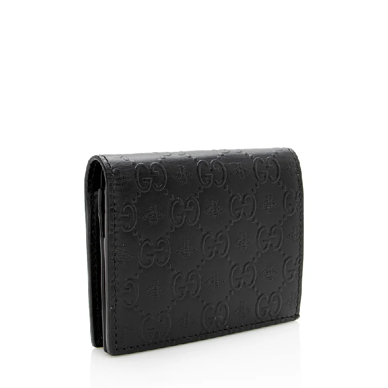 Gucci Marmont bags for women with quilted leather exteriorsGucci Guccissima Bee Embossed Leather Card Case (SHF-17231)